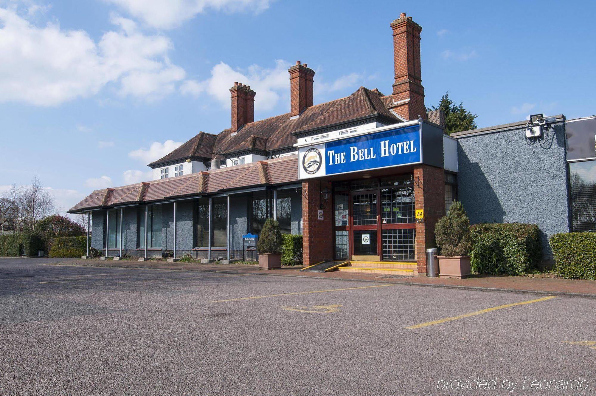 אפינג The Bell Hotel מראה חיצוני תמונה